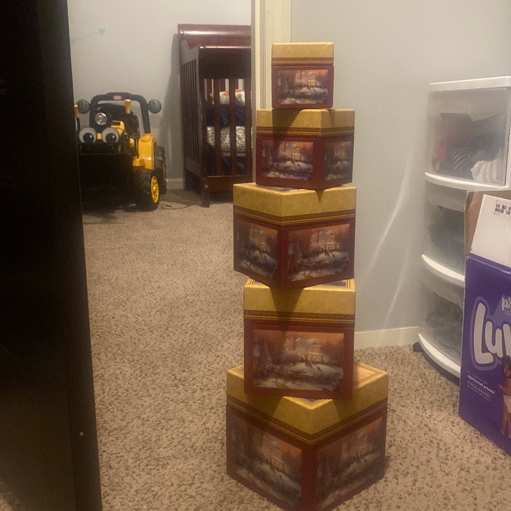 Thomas Kinkade Victorian Christmas stackable boxxes